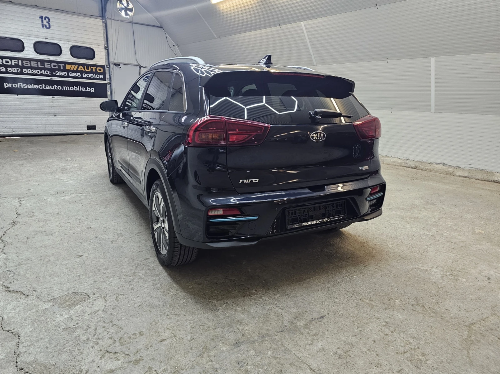 Kia Niro EXECUTIVE /64KW/ТЕРМОПОМПА/KEY LESS/DISTRONIC/JBL - изображение 4