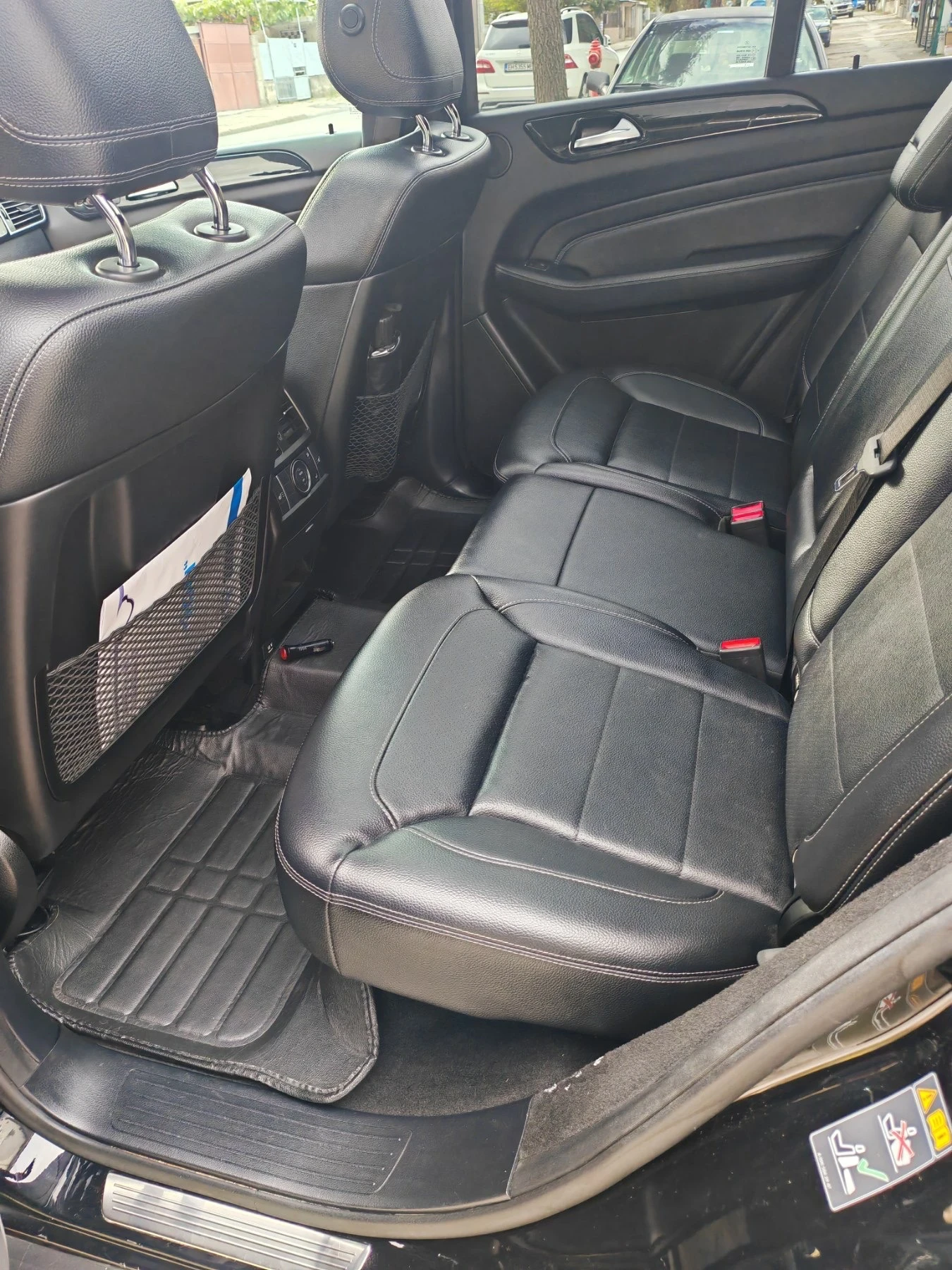 Mercedes-Benz ML 350 Bluetec AMG, 360 камера, 146000км - изображение 10