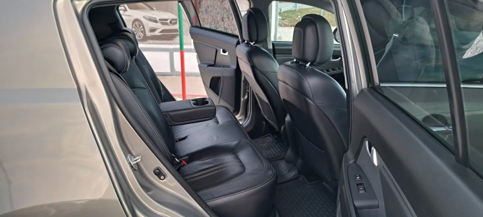 Kia Sportage 2.0 CRDI 4x4 Navi ���� �������� | Mobile.bg � ����������� 16