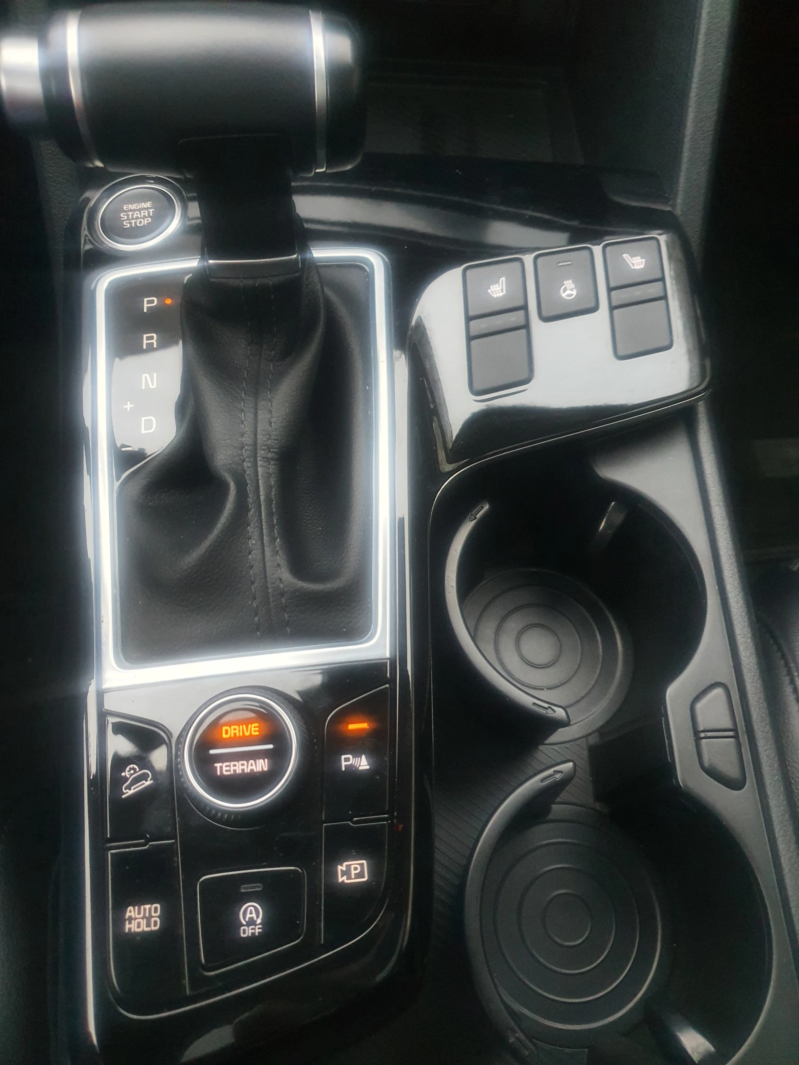 Kia Sportage 187 k.с.ЕХ 2.5GDI 4×4  PANORAMA AUTOMAT KEYLE, снимка 16 - Автомобили и джипове - 53951834