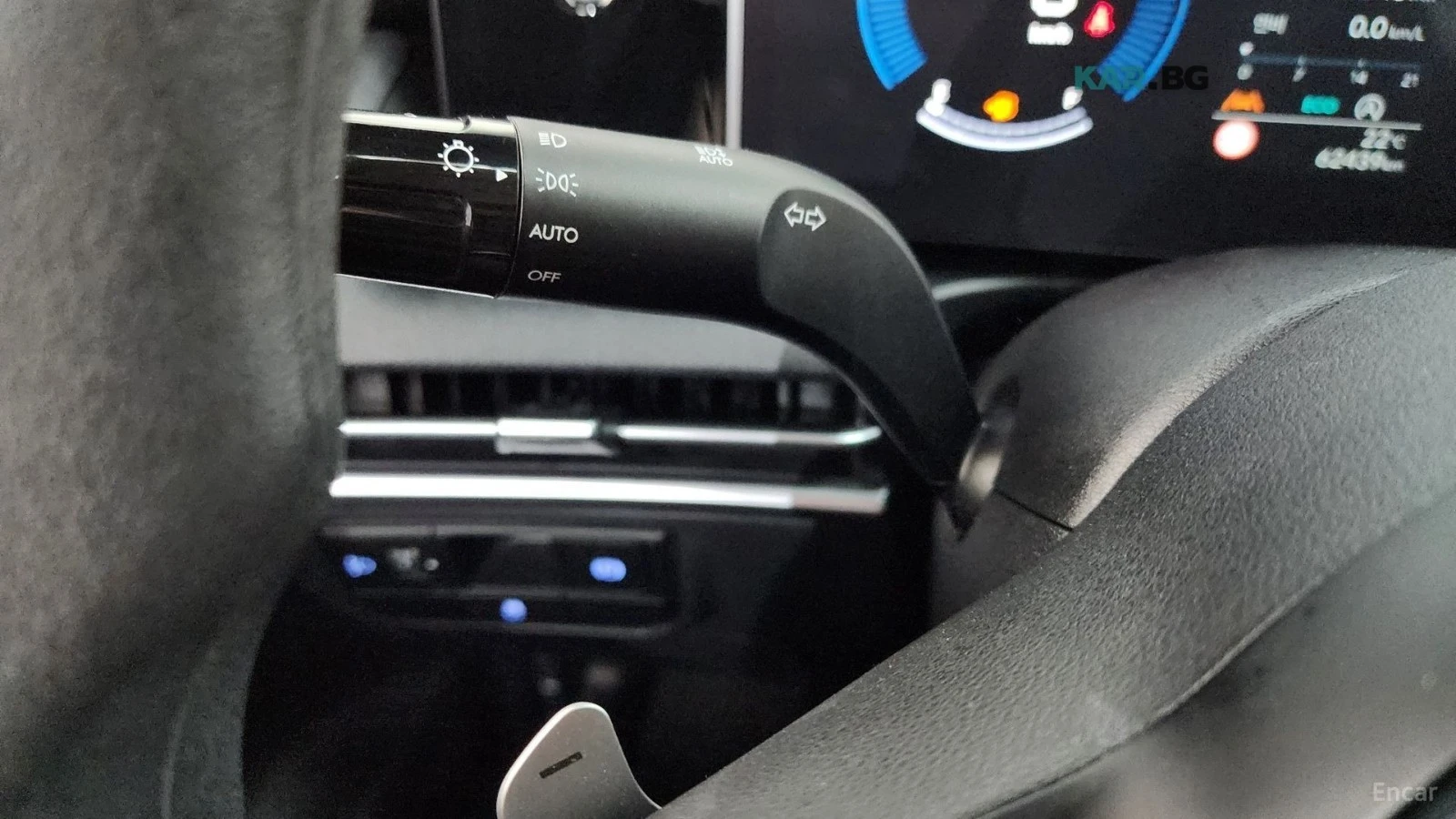 Hyundai Tucson DIGITAL* ДВА КЛЮЧА* КАМЕРА* СЛЕДЕНЕ НА ЛЕНТИ, снимка 17 - Автомобили и джипове - 54762023
