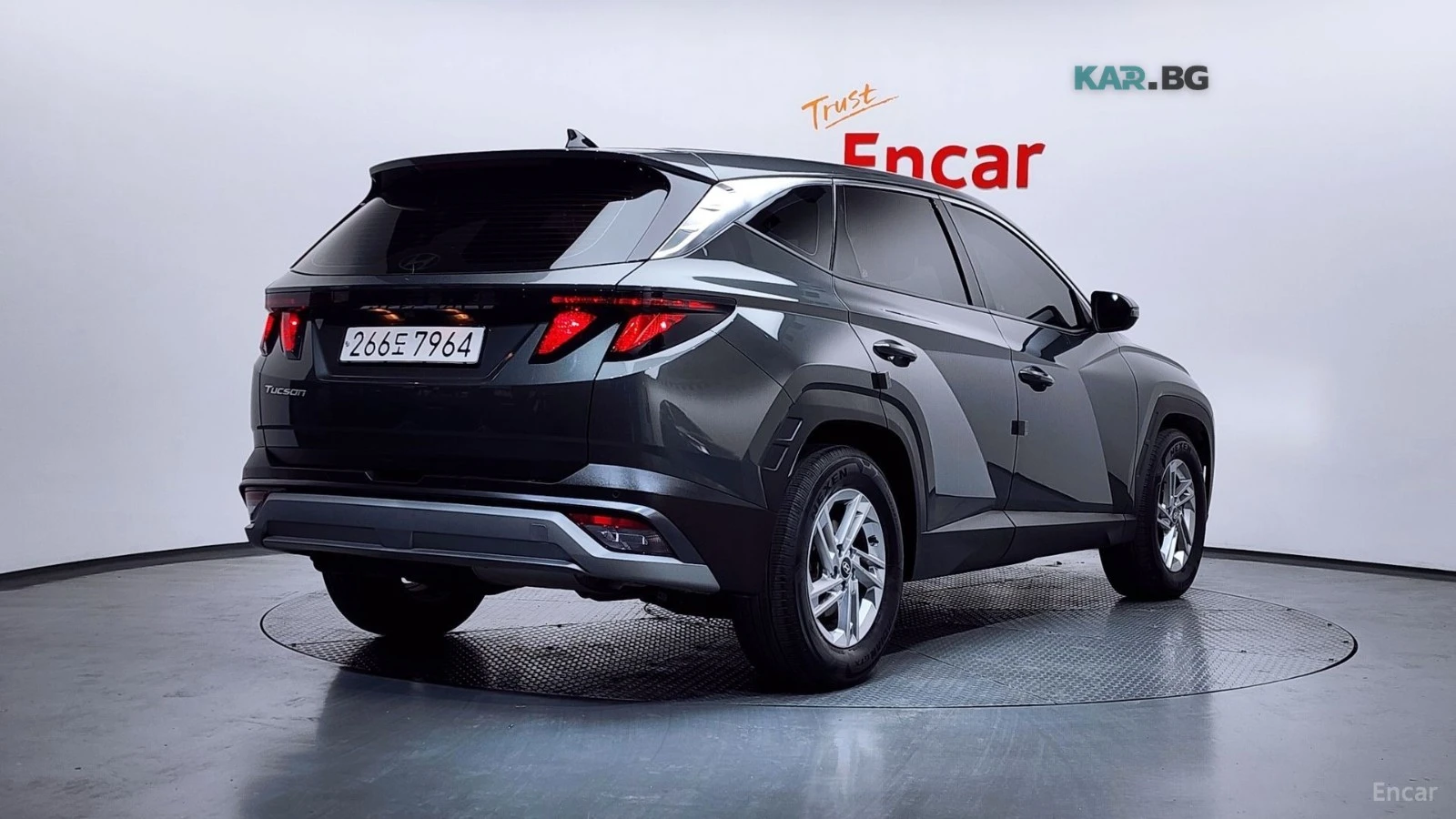 Hyundai Tucson DIGITAL* ДВА КЛЮЧА* КАМЕРА* СЛЕДЕНЕ НА ЛЕНТИ, снимка 2 - Автомобили и джипове - 54762023