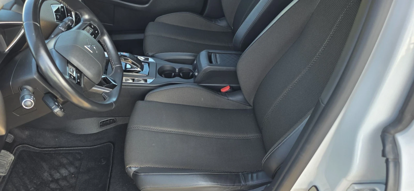 DS DS 3 Crossback E-Tense-136hp-Camera-Navi-Led, снимка 8 - Автомобили и джипове - 55068155