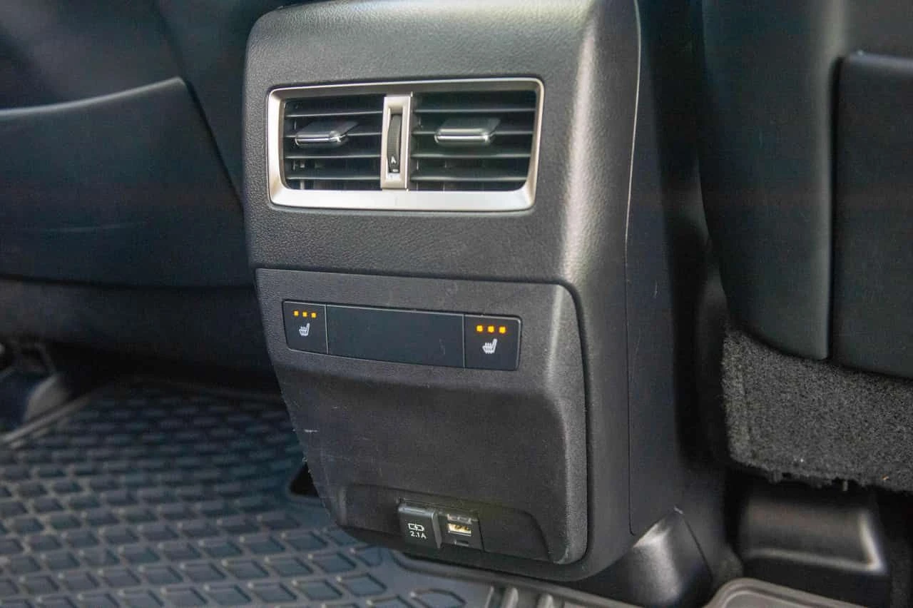 Lexus RX 450h CARFAX, снимка 16 - Автомобили и джипове - 55665662