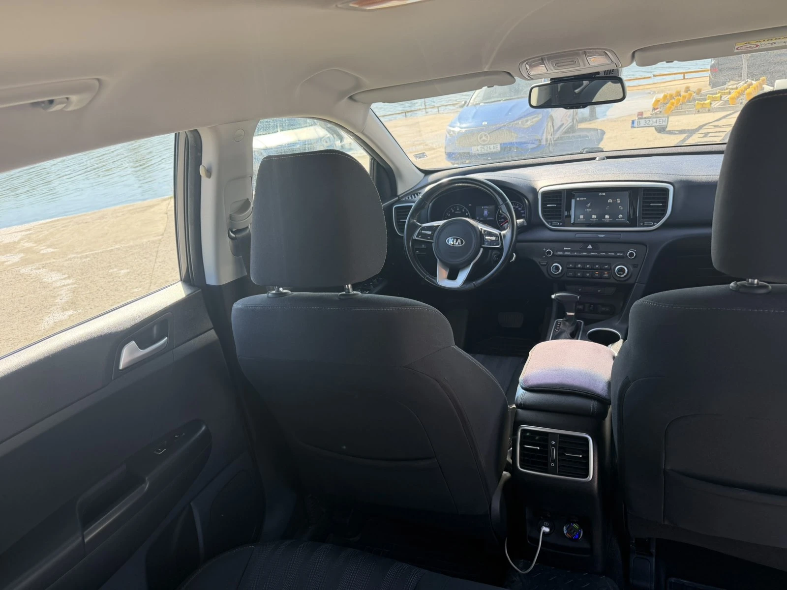 Kia Sportage, снимка 6 - Автомобили и джипове - 55992104