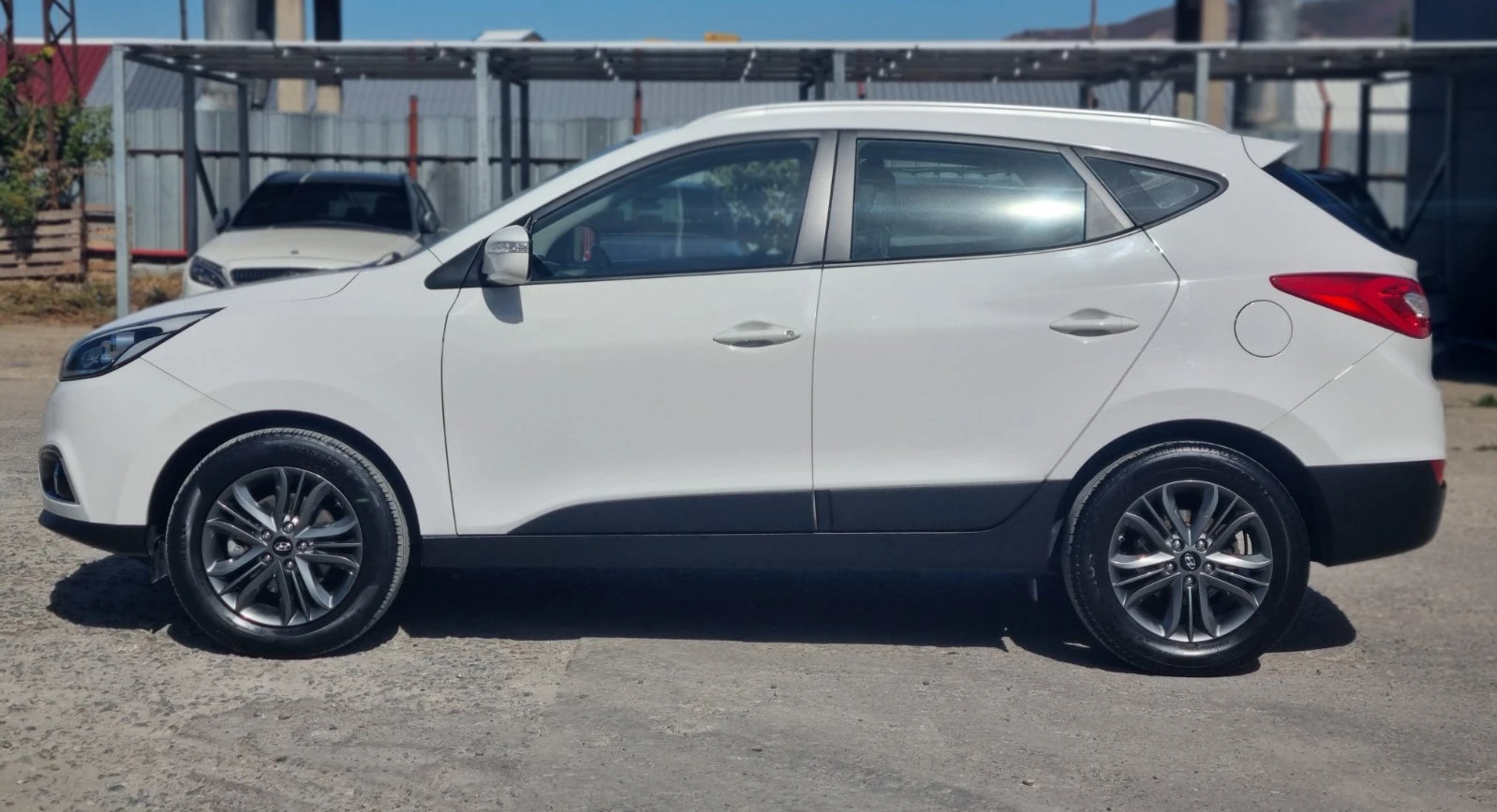 Hyundai IX35 2.0 CRDi 4x4, снимка 7 - Автомобили и джипове - 56357892