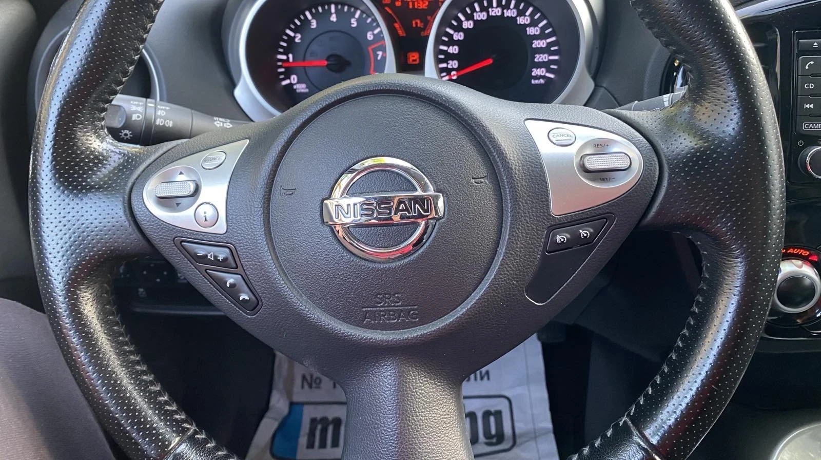 Nissan Juke FULL FULL , снимка 8 - Автомобили и джипове - 56482978