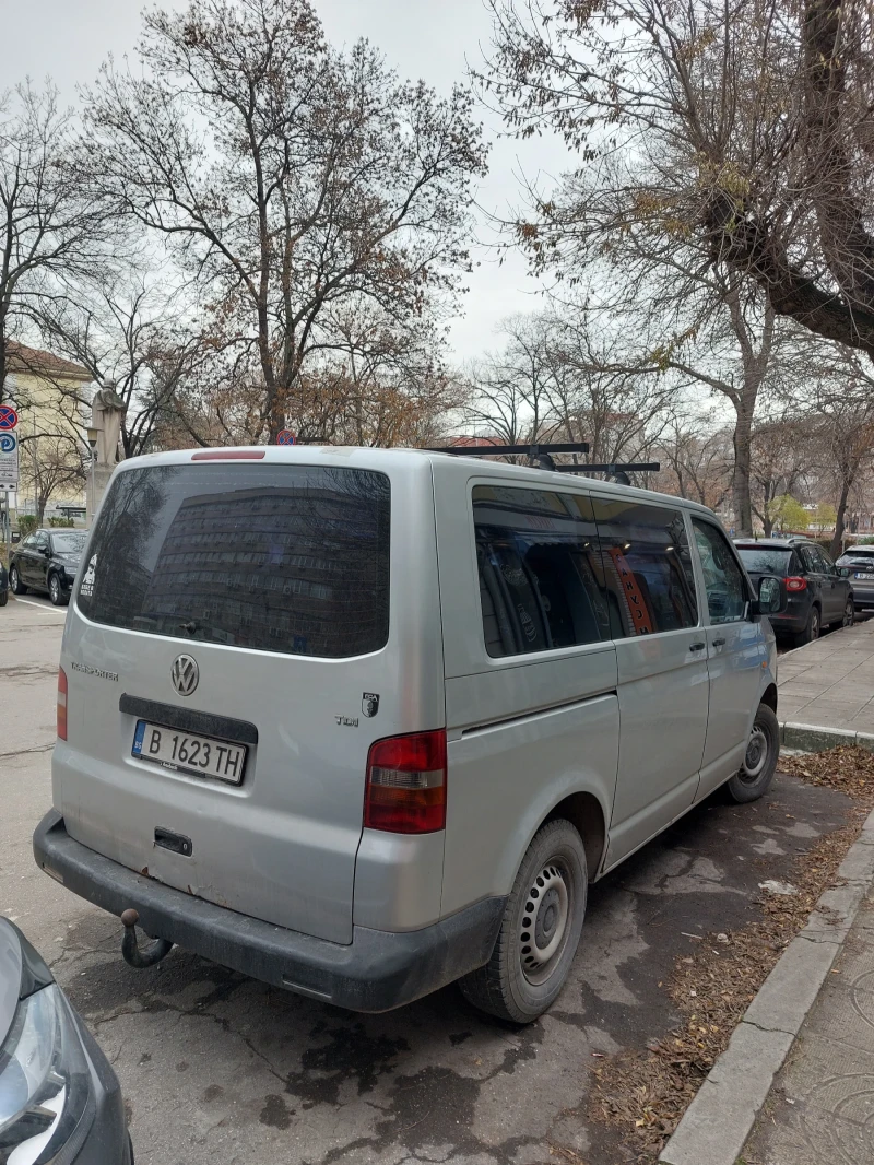 VW T5, снимка 5 - Бусове и автобуси - 48714811