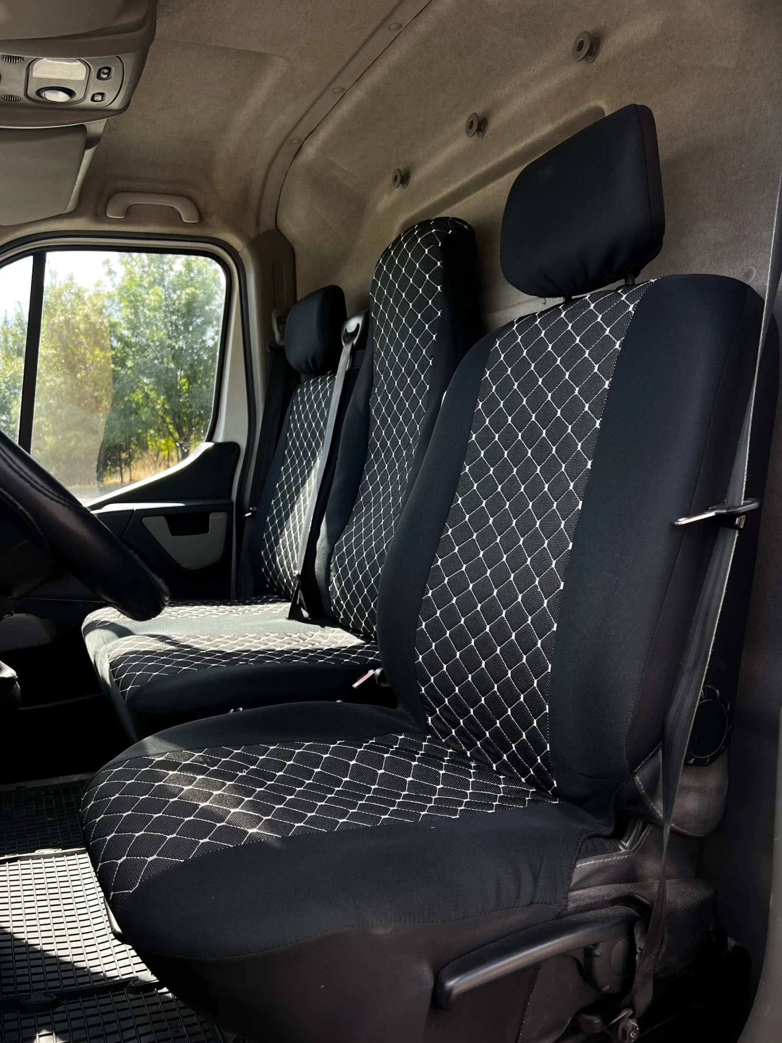 Renault Master, снимка 9 - Бусове и автобуси - 55603978