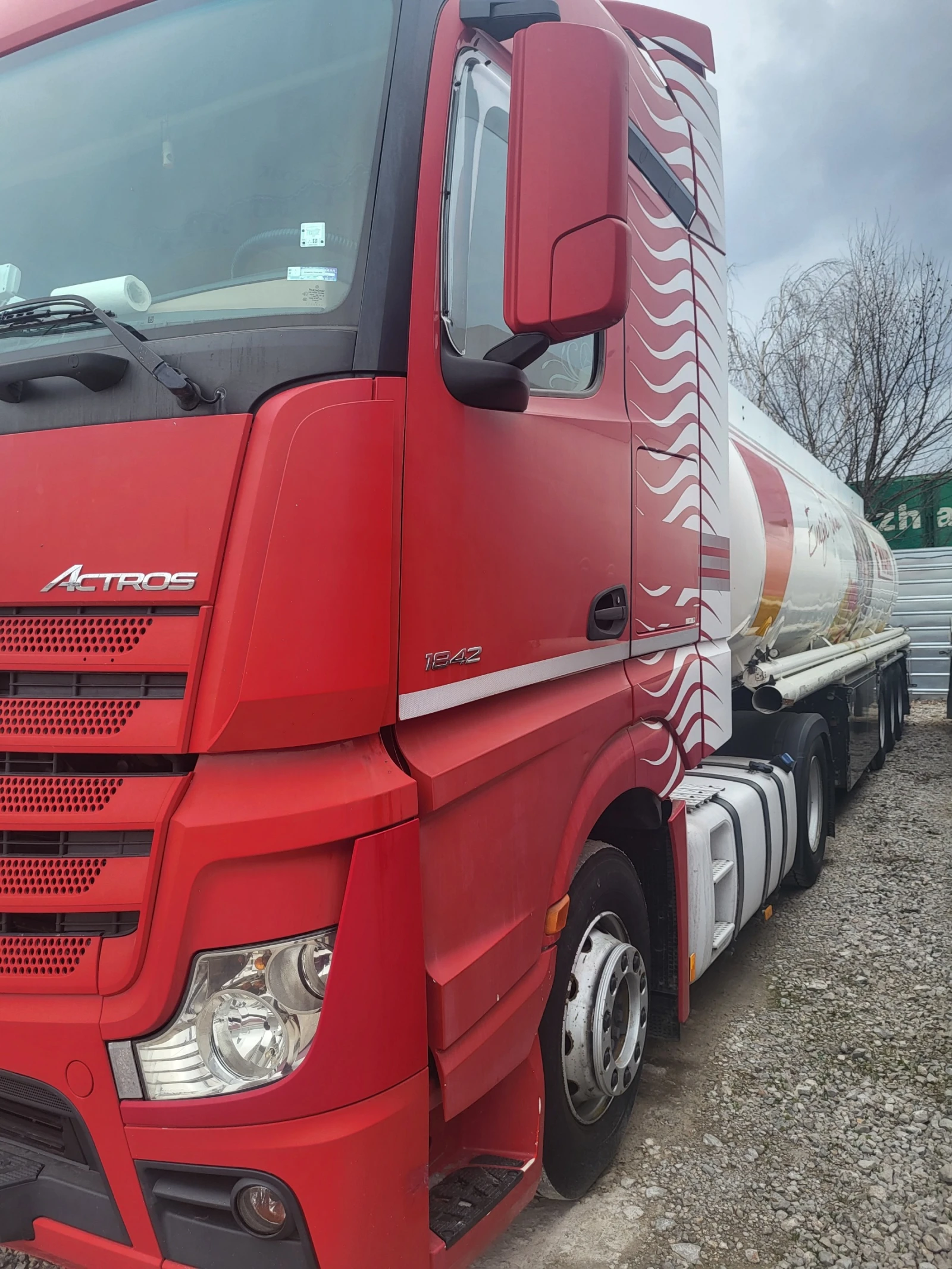 Mercedes-Benz Actros 1842 - изображение 2