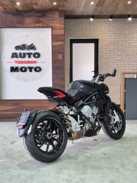 MV Agusta Brutale 800Dragstar 9000км! ABS TC Нов внос от ШВЕЙЦАРИЯ!, снимка 7