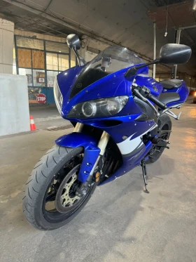  Yamaha YZF-R1