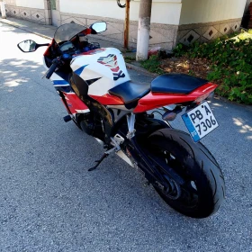 Обява за продажба на Honda Cbr CBR1000R ~13 700 лв. - изображение 10