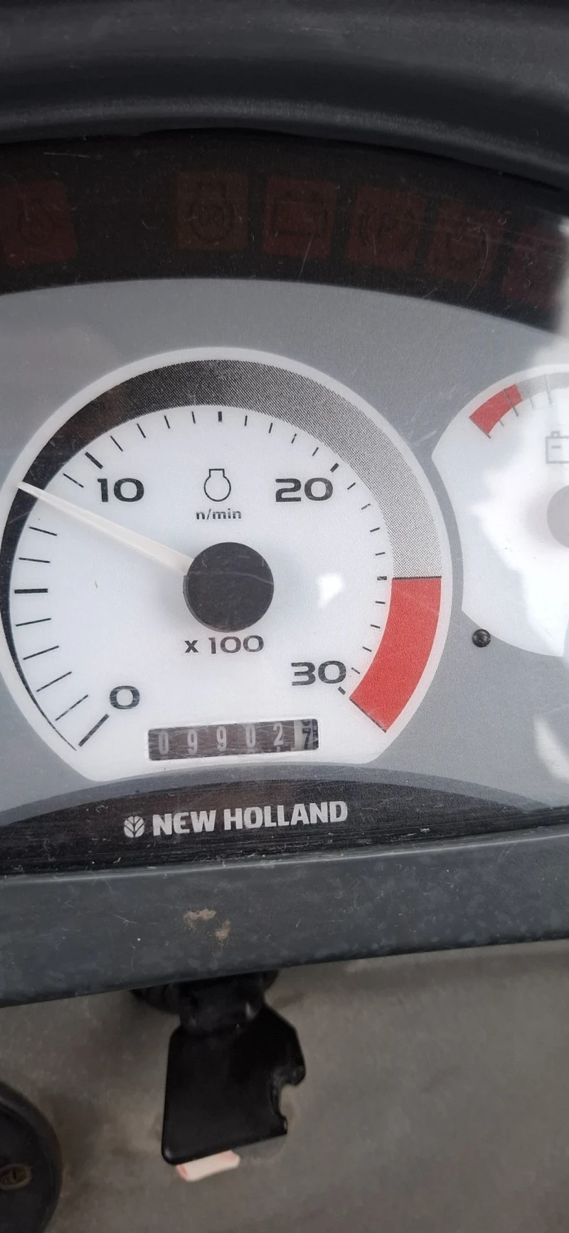 Багер New Holland B90, снимка 7 - Индустриална техника - 53433870