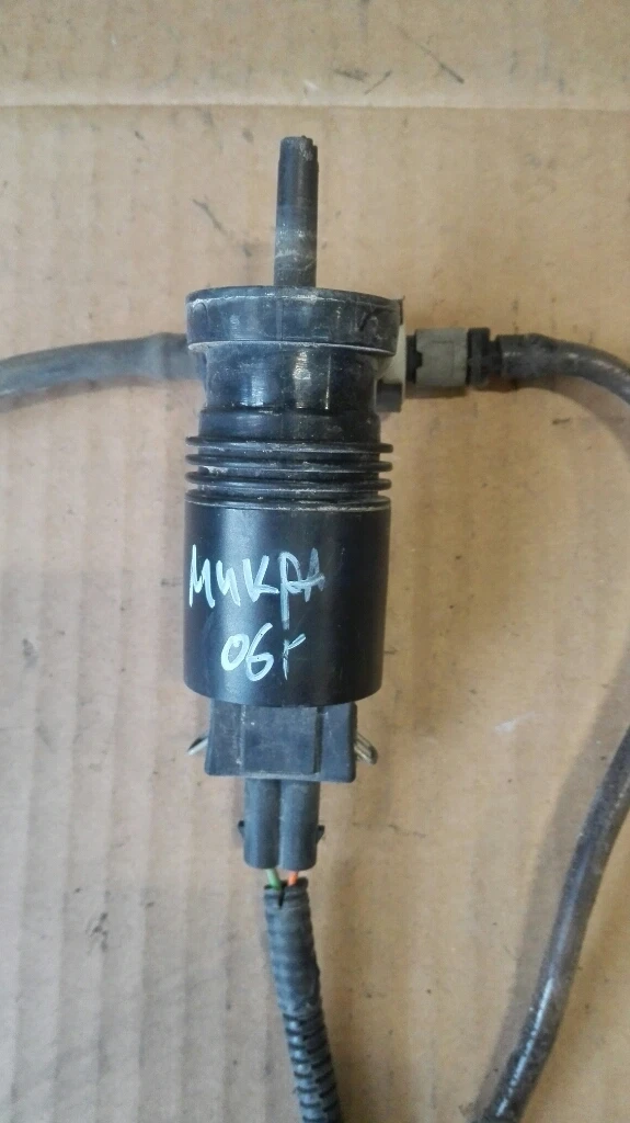 Помпа чистачки Нисан Микра