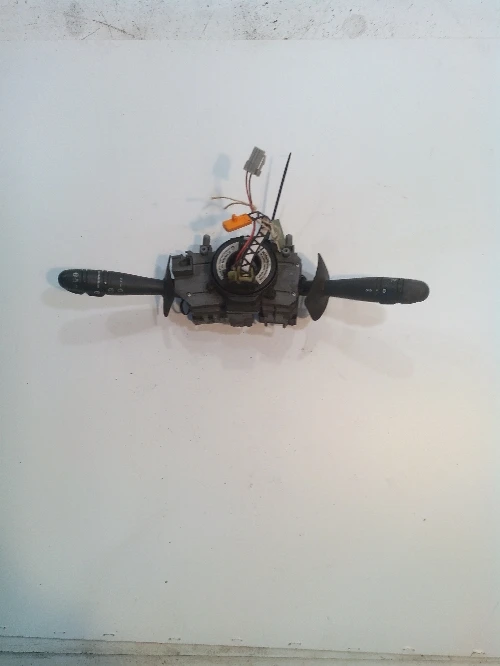 Ключ фарове чистачки за Рено Меган Сценик 2.0 бензин