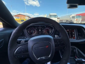 Dodge Challenger 6.4 Scat Pack 1320 , снимка 11