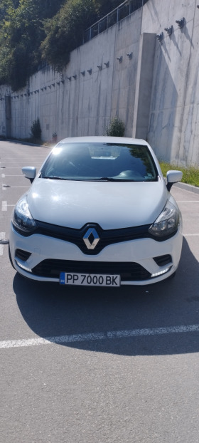 Renault Clio, снимка 1 - Автомобили и джипове - 45696064