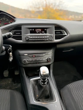 Peugeot 308 1.6 BlueHdi 120hp 4-5л/100км 161000км Редовна, снимка 12