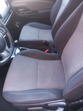 Toyota Yaris 1.5hybrid - 7900 € / 15451.06 лв. - 86854745 7