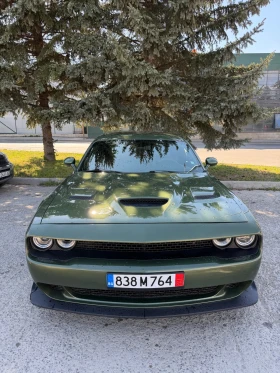 ����� �� �������� �� Dodge Challenger 6.4 Scat Pack 1320 