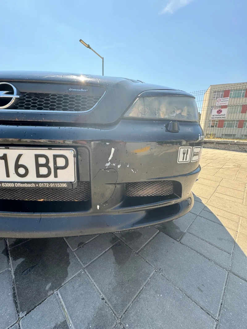 Opel Astra G Caravan Bertone, снимка 10 - Автомобили и джипове - 47332547