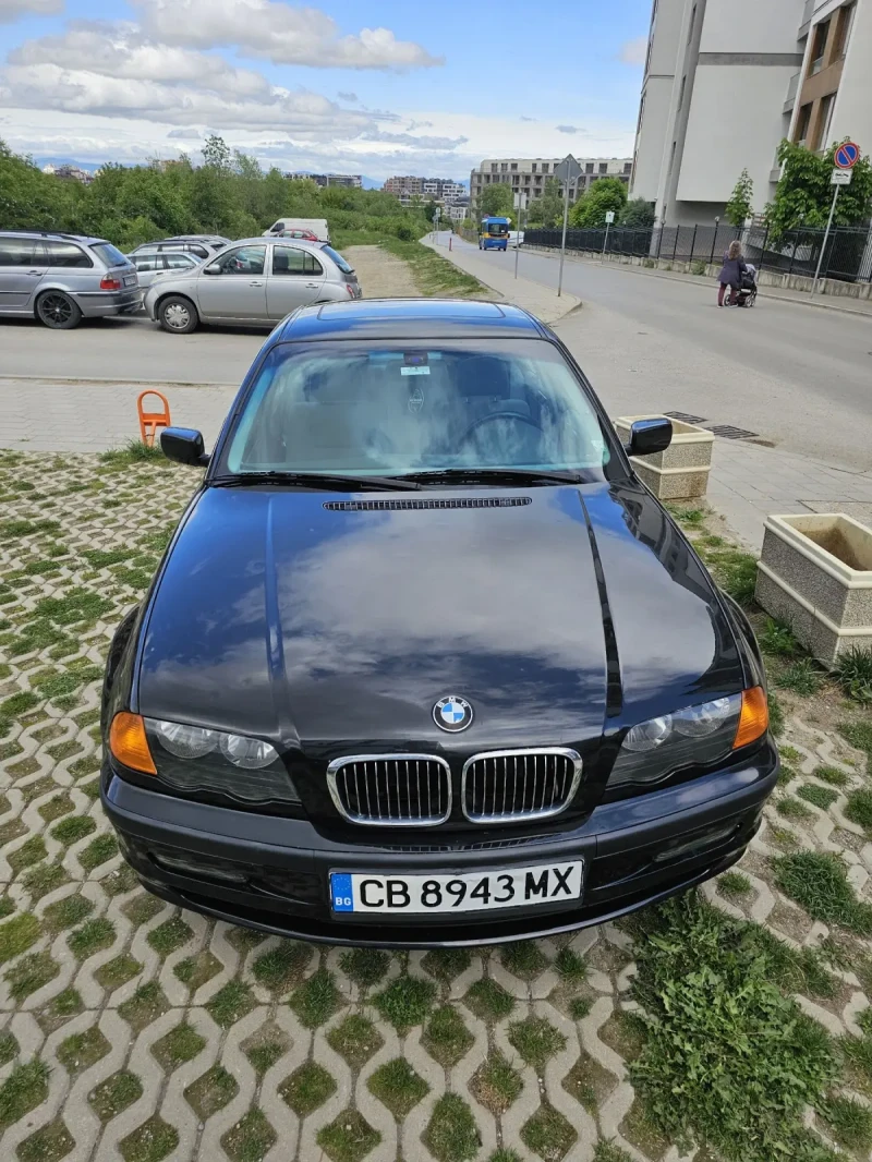 BMW 330, снимка 2 - Автомобили и джипове - 47733051