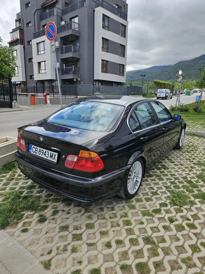 BMW 330, снимка 6 - Автомобили и джипове - 47733051