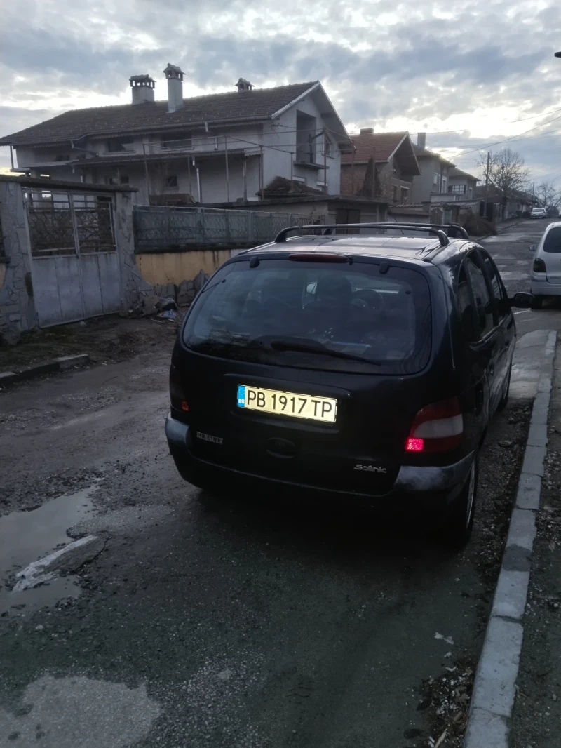 Renault Scenic 1.9 dti 98hp, снимка 2 - Автомобили и джипове - 48298274