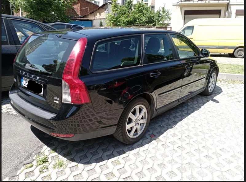 Volvo V50 Volvo V50 1. 6hdi 109кс Дизел 12. 2009г Фейс лифт , снимка 2 - Автомобили и джипове - 48731468