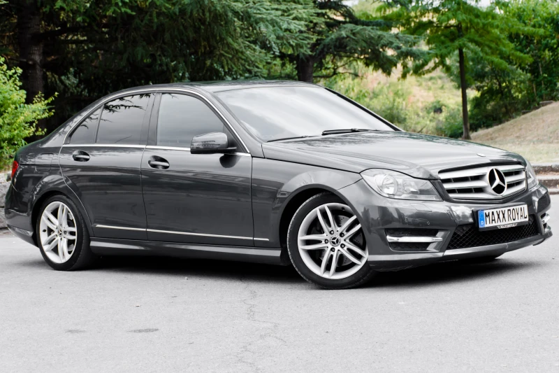 Mercedes-Benz C 350 AMG 4Matic, снимка 2 - Автомобили и джипове - 51904871