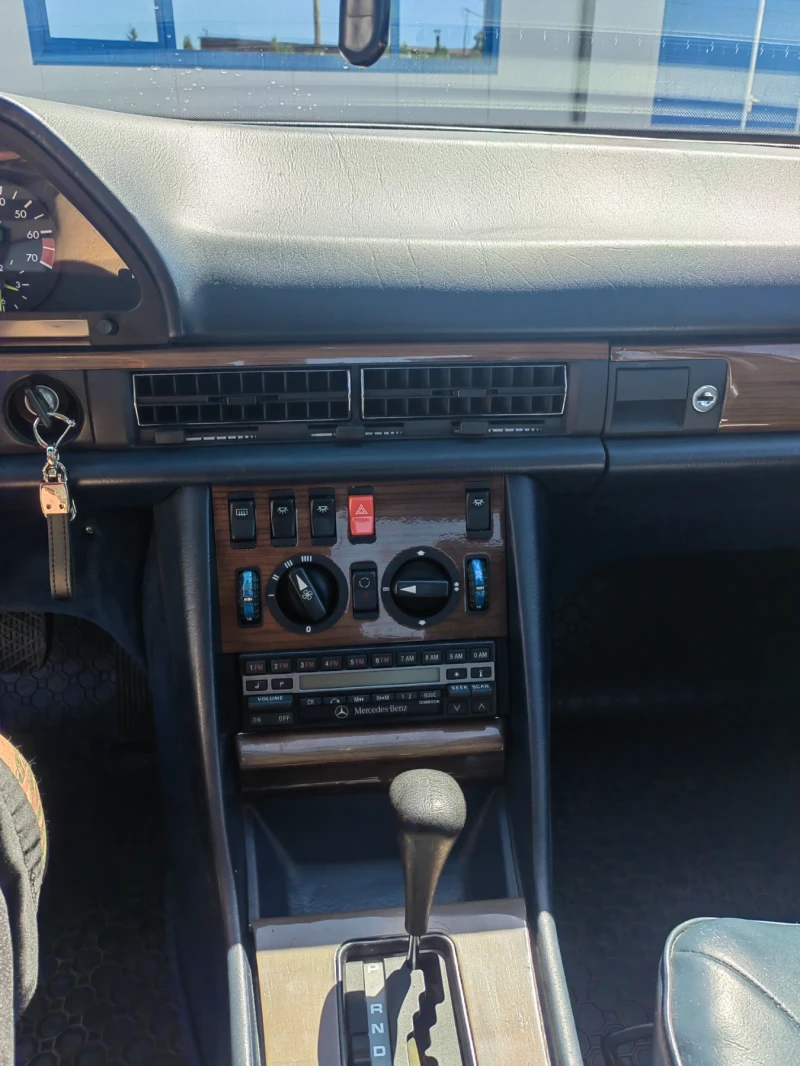 Mercedes-Benz 126, снимка 15 - Автомобили и джипове - 51921898