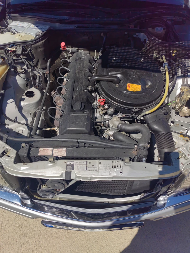 Mercedes-Benz 126, снимка 6 - Автомобили и джипове - 51921898