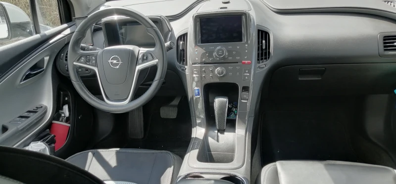 Opel Ampera Plug-in hybrid, снимка 6 - Автомобили и джипове - 52397152