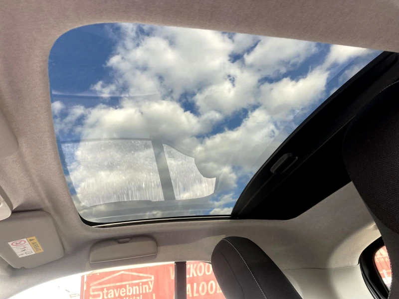 Smart Fortwo EQ 22kw панорама , снимка 11 - Автомобили и джипове - 52558775