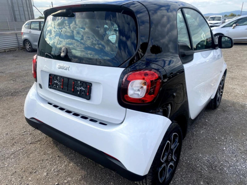 Smart Fortwo EQ 22kw панорама , снимка 4 - Автомобили и джипове - 52558775
