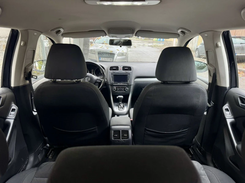 VW Golf, снимка 11 - Автомобили и джипове - 52203410