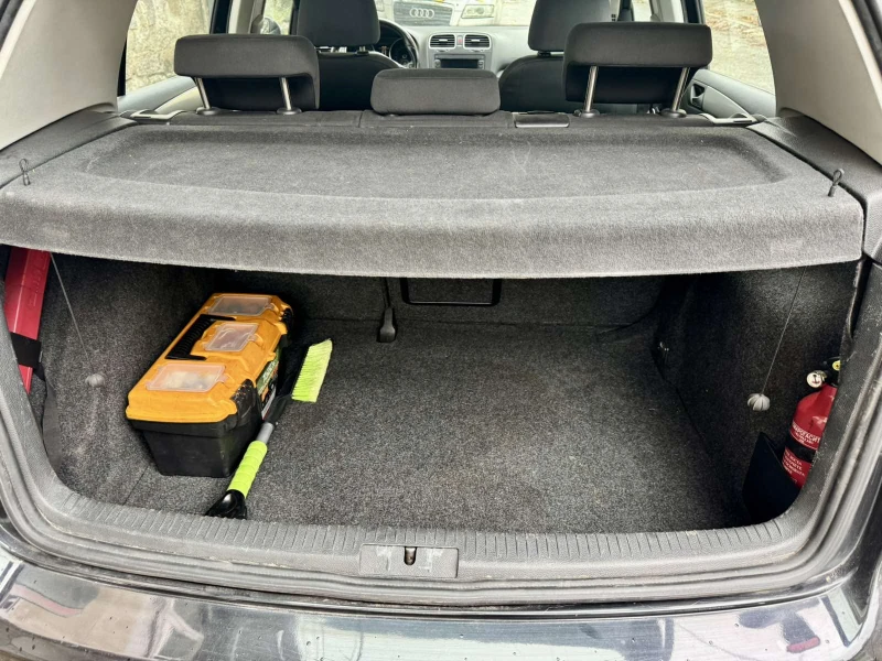 VW Golf, снимка 10 - Автомобили и джипове - 52203410