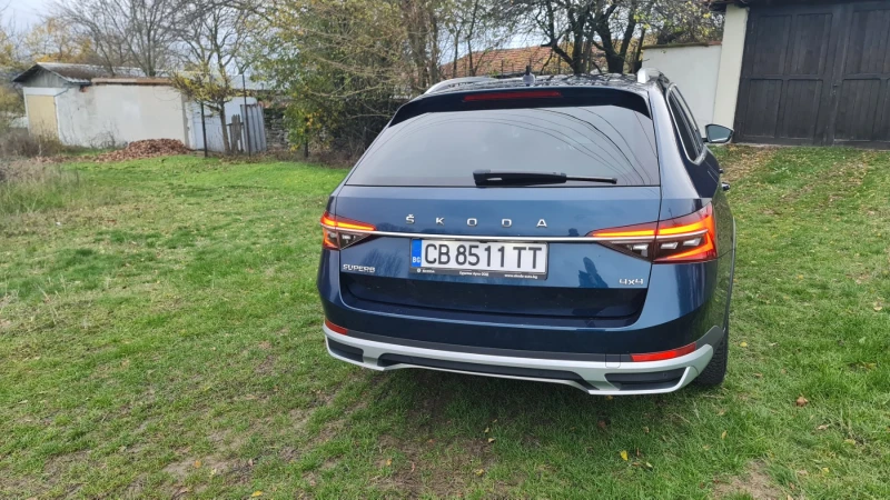 Skoda Superb Scout, снимка 3 - Автомобили и джипове - 52595710