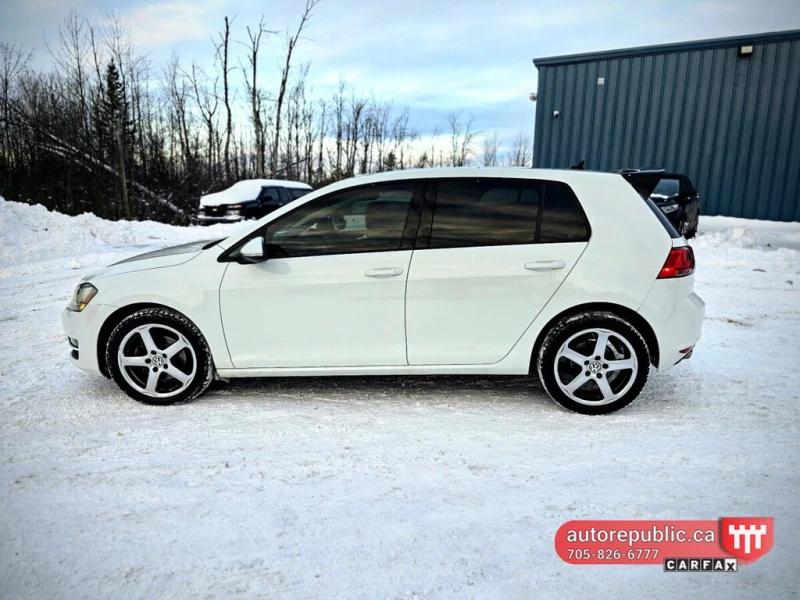 VW Golf * TDI Certified Loaded Well Maintained * CARFAX * , снимка 3 - Автомобили и джипове - 52924104
