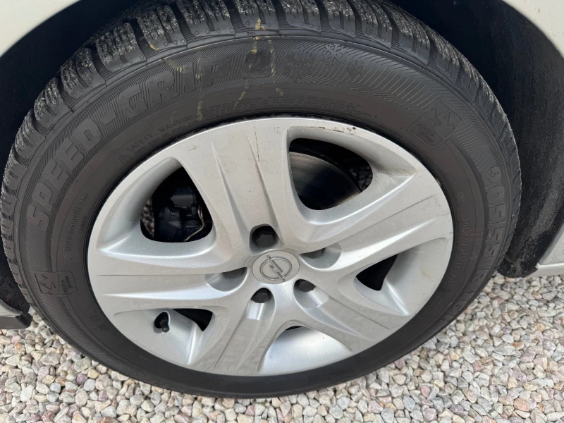 Opel Astra 1.8/AUTOMAT, снимка 16 - Автомобили и джипове - 53291636