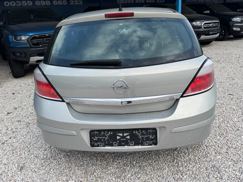 Opel Astra 1.8/AUTOMAT, снимка 4 - Автомобили и джипове - 53291636