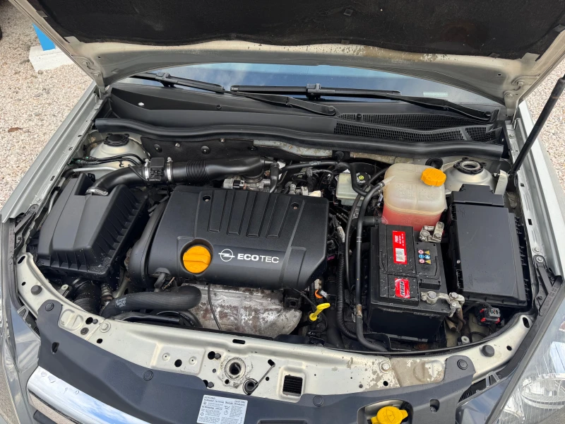 Opel Astra 1.8/AUTOMAT, снимка 17 - Автомобили и джипове - 53291636