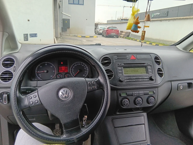 VW Golf Plus, снимка 4 - Автомобили и джипове - 53459194