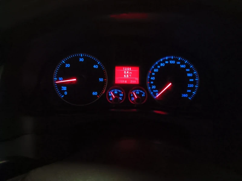 VW Golf Plus, снимка 5 - Автомобили и джипове - 53459194