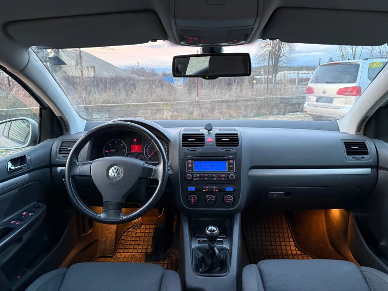 VW Golf 1.9TDI, снимка 16 - Автомобили и джипове - 53583806