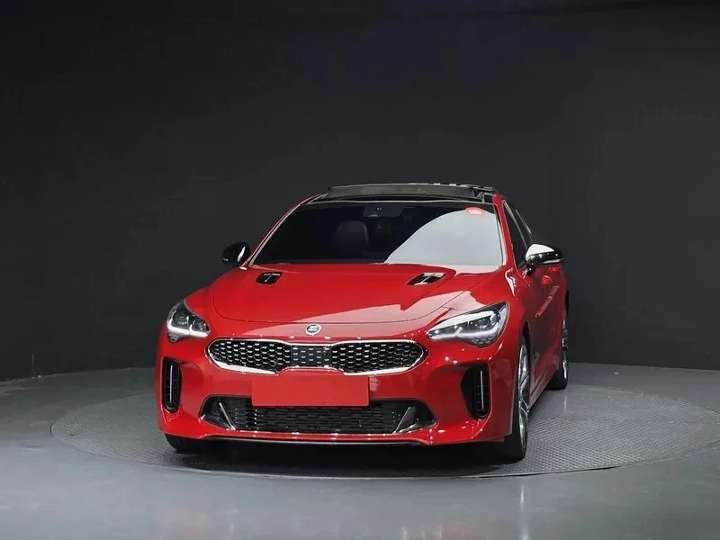 Kia Stinger ОЧАКВАН ВНОС 3.3 AWD GT ВИДЕО, снимка 4 - Автомобили и джипове - 54058821
