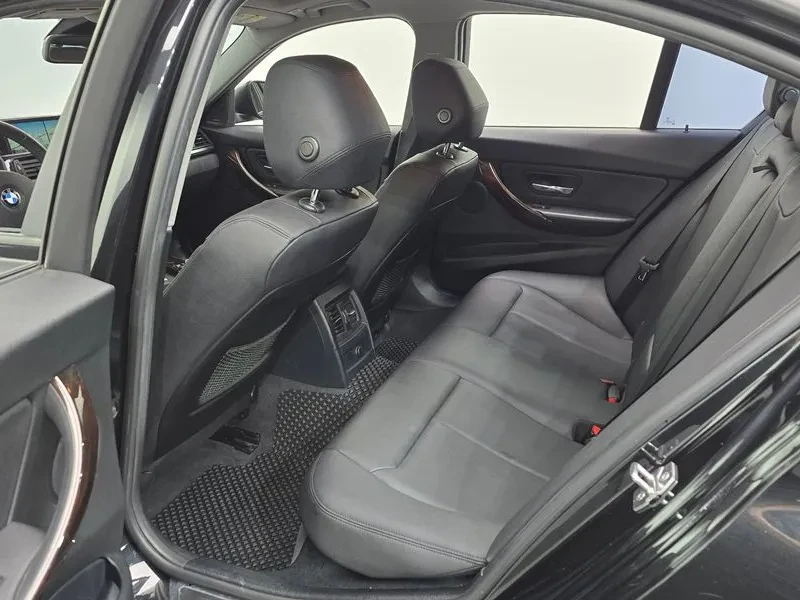 BMW 320 d, снимка 11 - Автомобили и джипове - 55143957