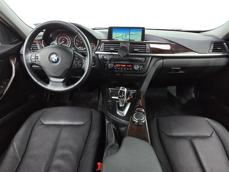 BMW 320 d, снимка 7 - Автомобили и джипове - 55143957