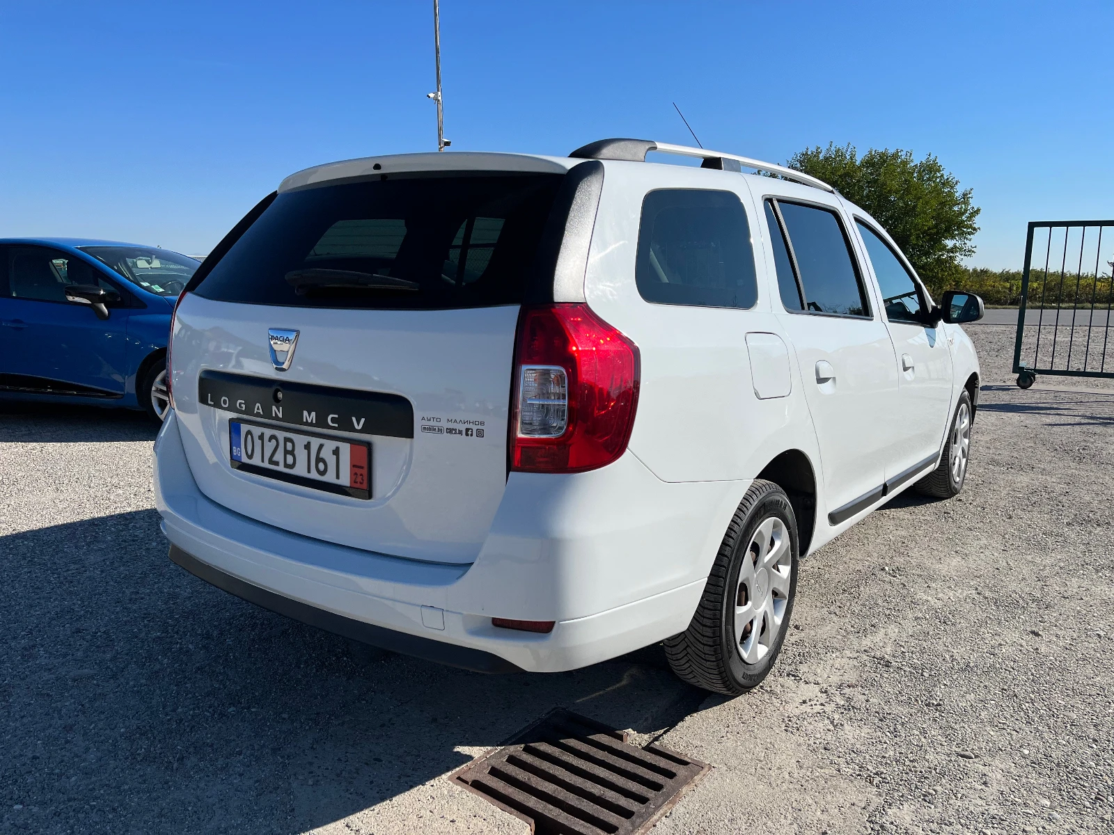 Dacia Logan Mcv 1.5dci 90k.c Нави евро 5 - изображение 6